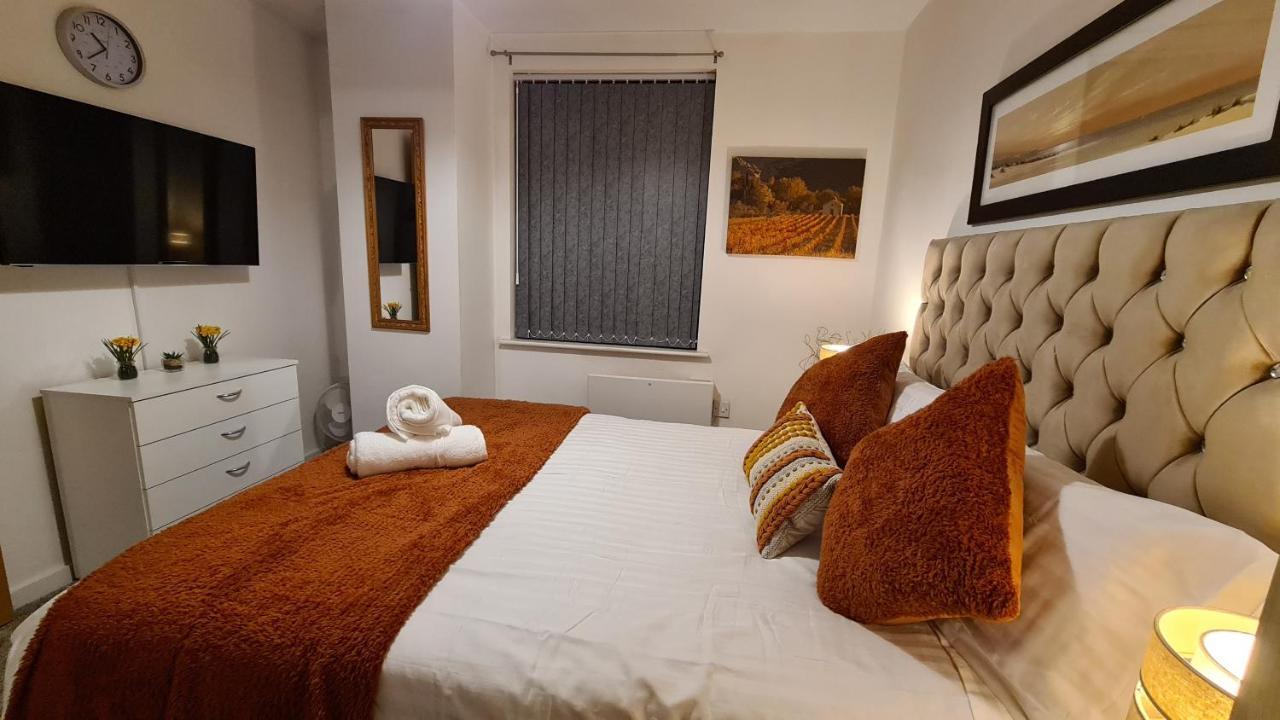 Luxury 2 Bed Apt With Free Wi-Fi & Parking Manchester Exterior foto