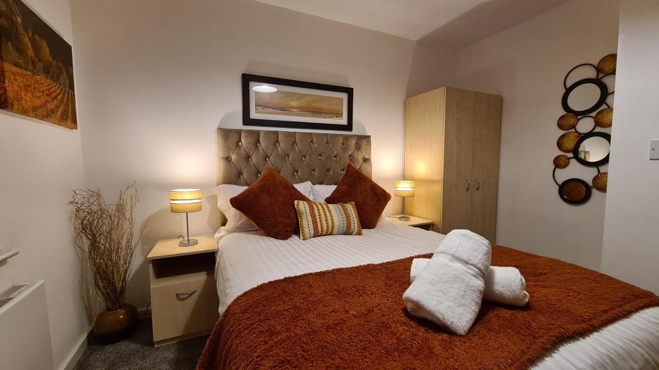 Luxury 2 Bed Apt With Free Wi-Fi & Parking Manchester Exterior foto